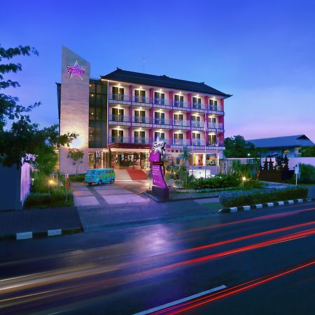 Fame Hotel Sunset Road Kuta  Exterior photo