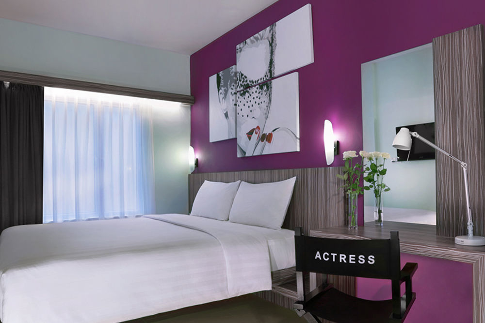 Fame Hotel Sunset Road Kuta  Exterior photo